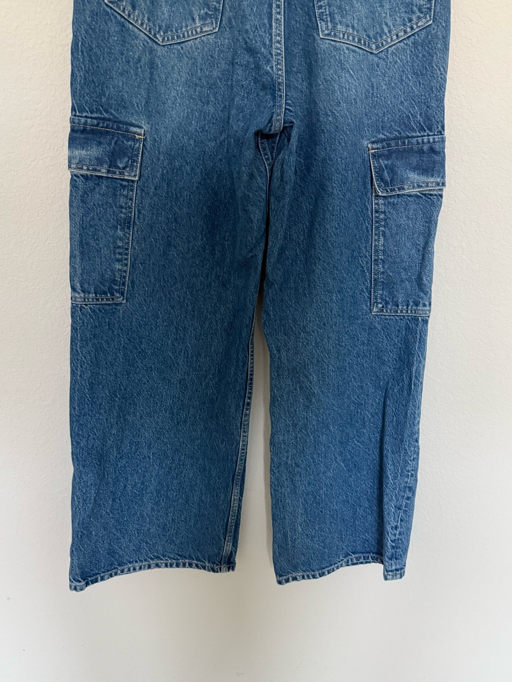 Reformation Cary Cargo High Rise Slouchy Wide Leg Jeans Size 29 Medium Wash - Picture 8 of 10